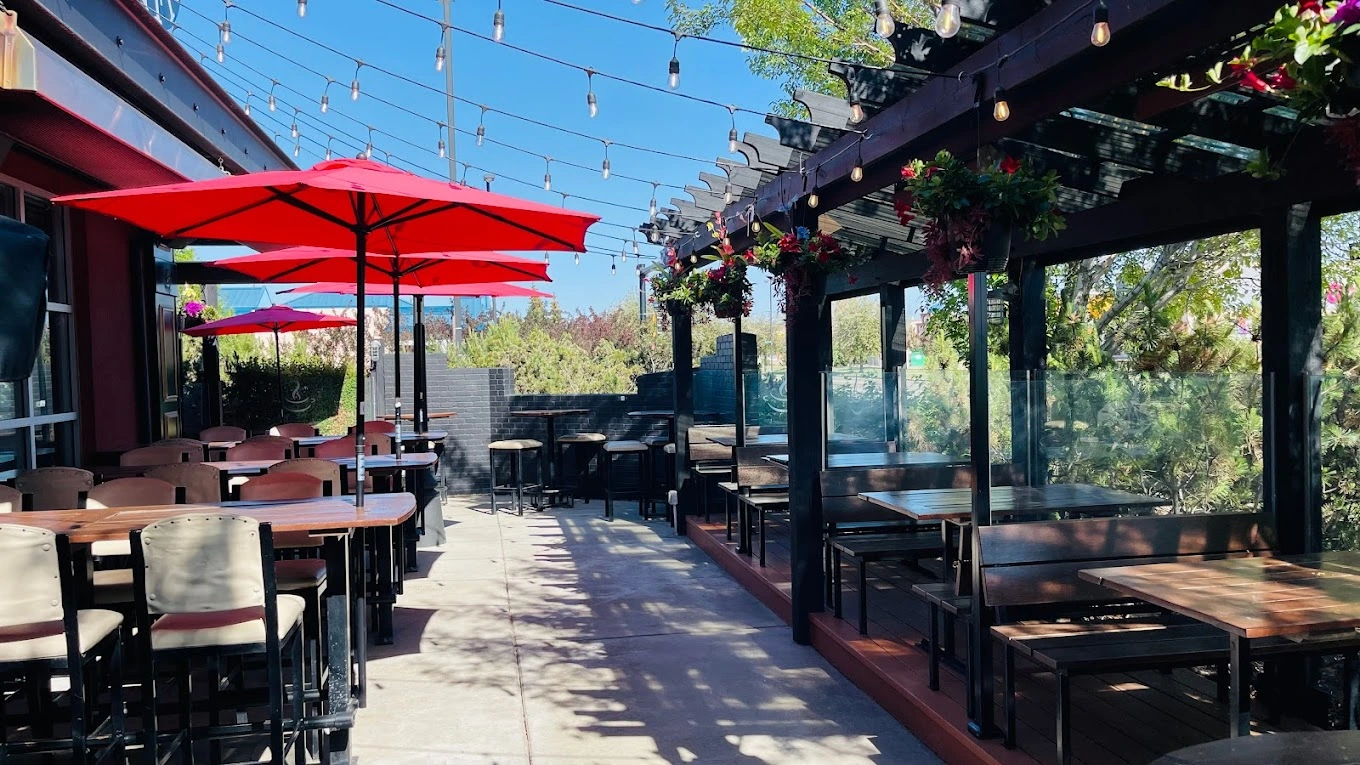 Authentic North Indian cuisine at Haweli Indian Kitchen & Bar – South Edmonton Common, Edmonton Alberta